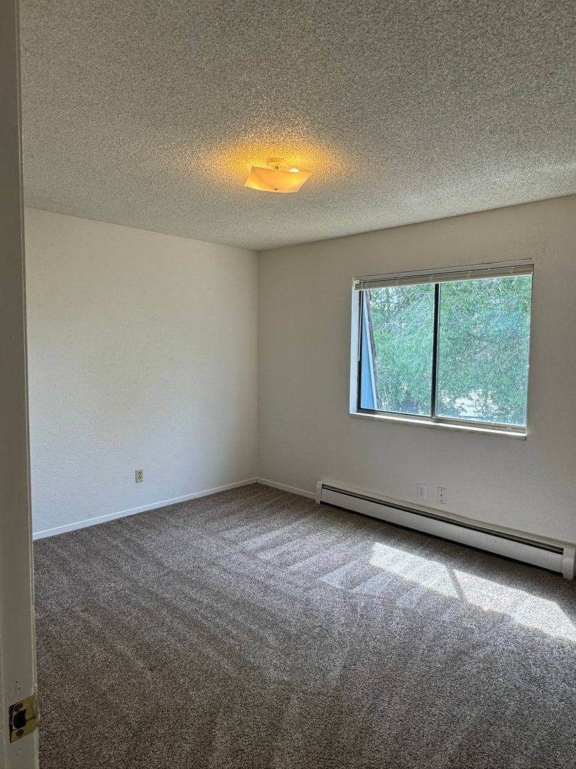 Apartment for rent at 463 Topaz Dr, Clifton, CO 81520