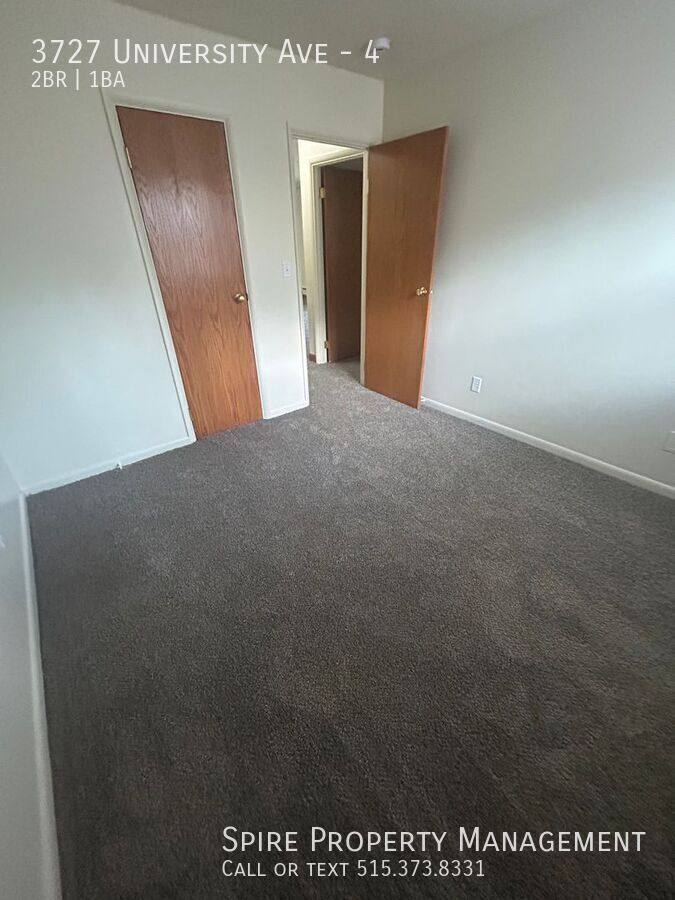 Apartment for rent at 3727 University Ave #4, Des Moines, IA 50311