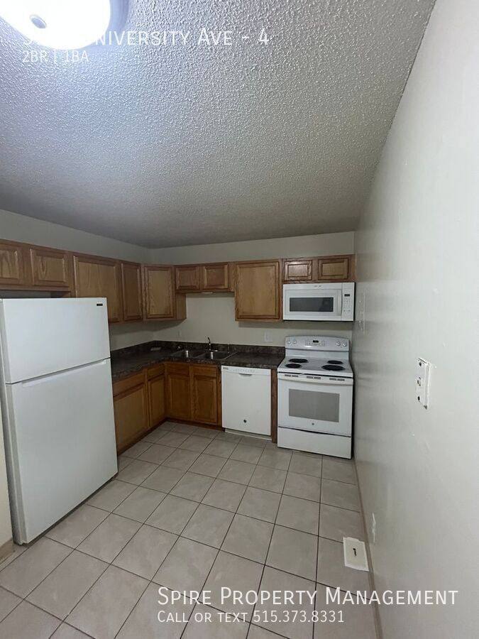 Apartment for rent at 3727 University Ave #4, Des Moines, IA 50311