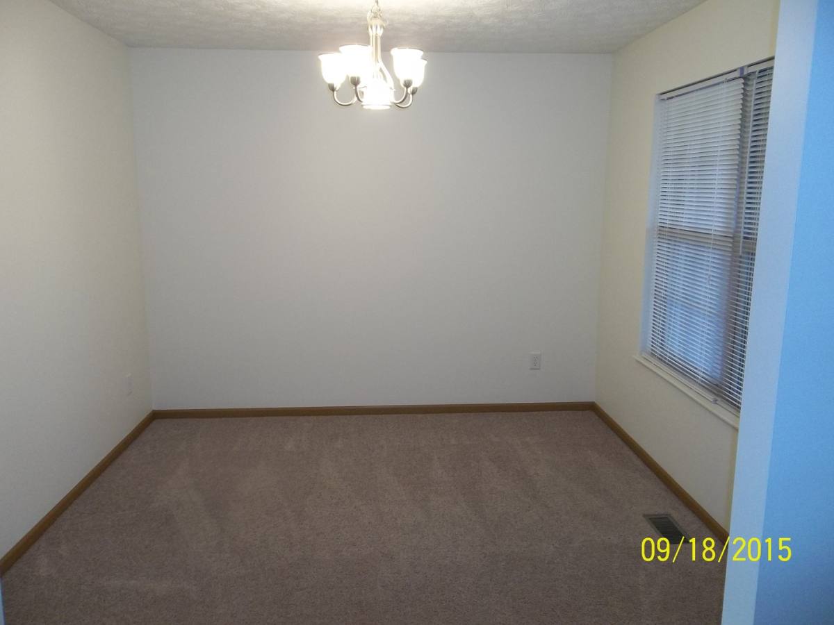 Apartment for rent at 109 Brookside Dr, Anna, OH 45302