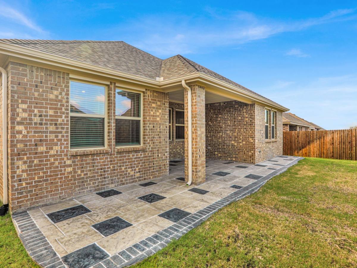 House for rent at 1008 Honey Maple St, Princeton, TX 75407
