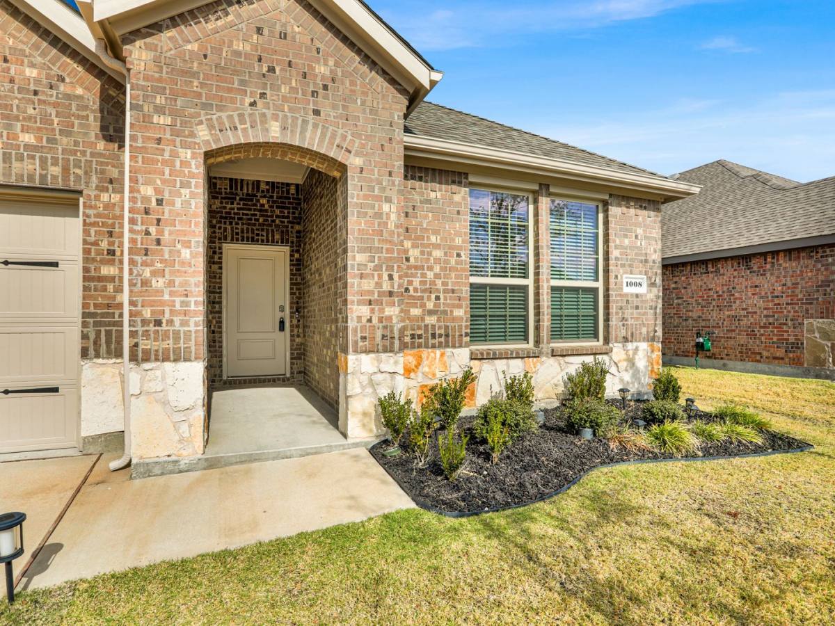 House for rent at 1008 Honey Maple St, Princeton, TX 75407