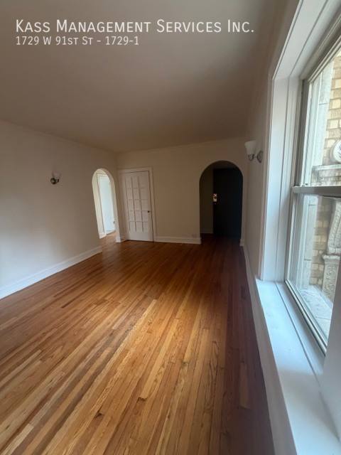 Apartment for rent at 1729 W 91st St #1, Chicago, IL 60620