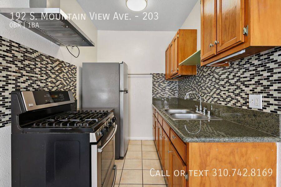 Apartment for rent at 192 S Mountain View Ave #203, Los Angeles, CA 90057