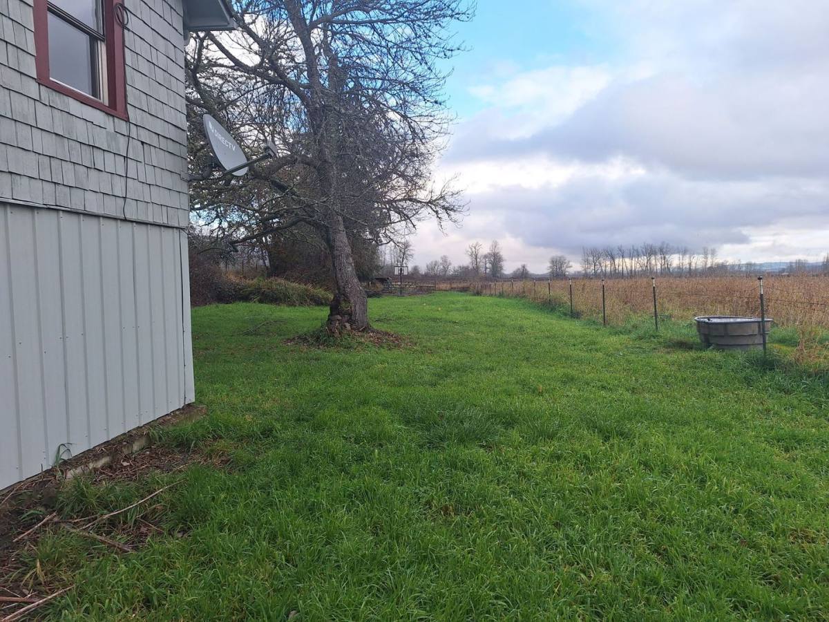 House for rent at 11393 Carver Rd, Clatskanie, OR 97016