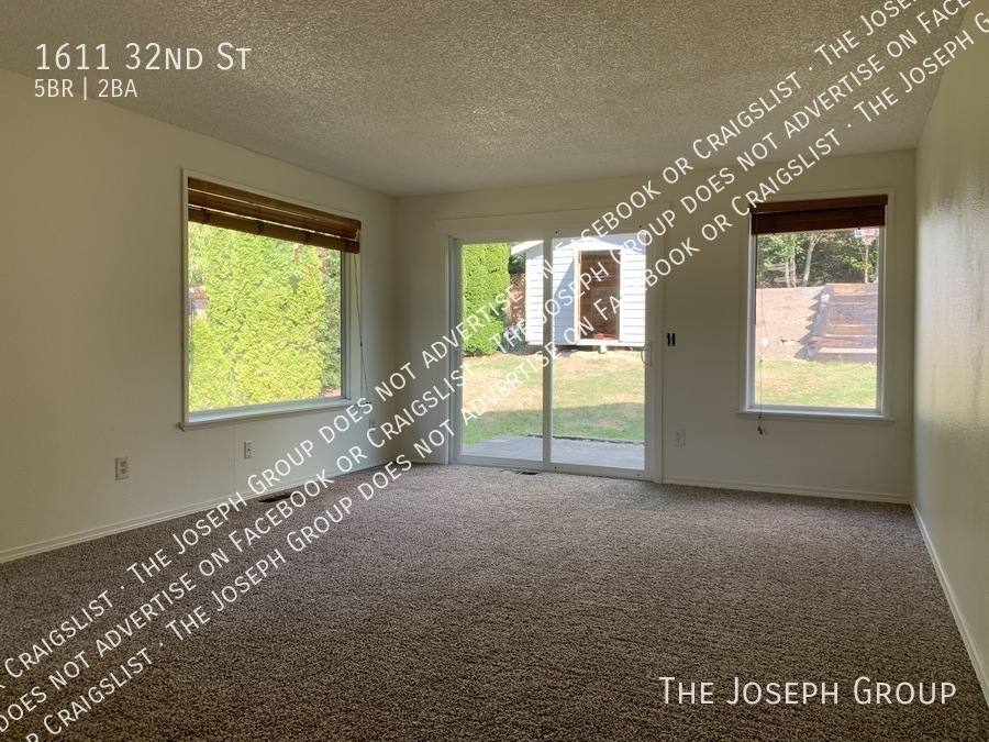 House for rent at 1611 32nd St, Bellingham, WA 98225