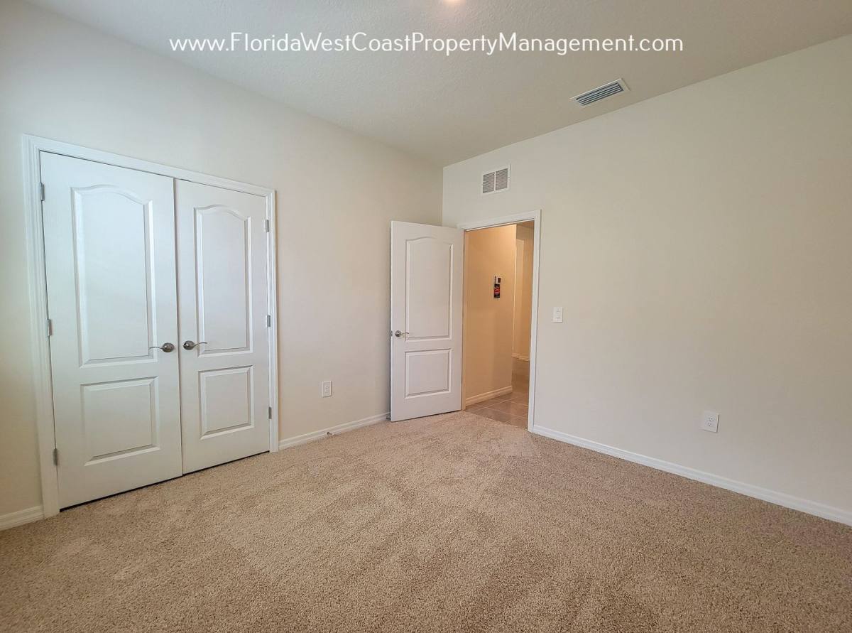 House for rent at 5819 Oak Bridge Court, Bradenton, FL 34211