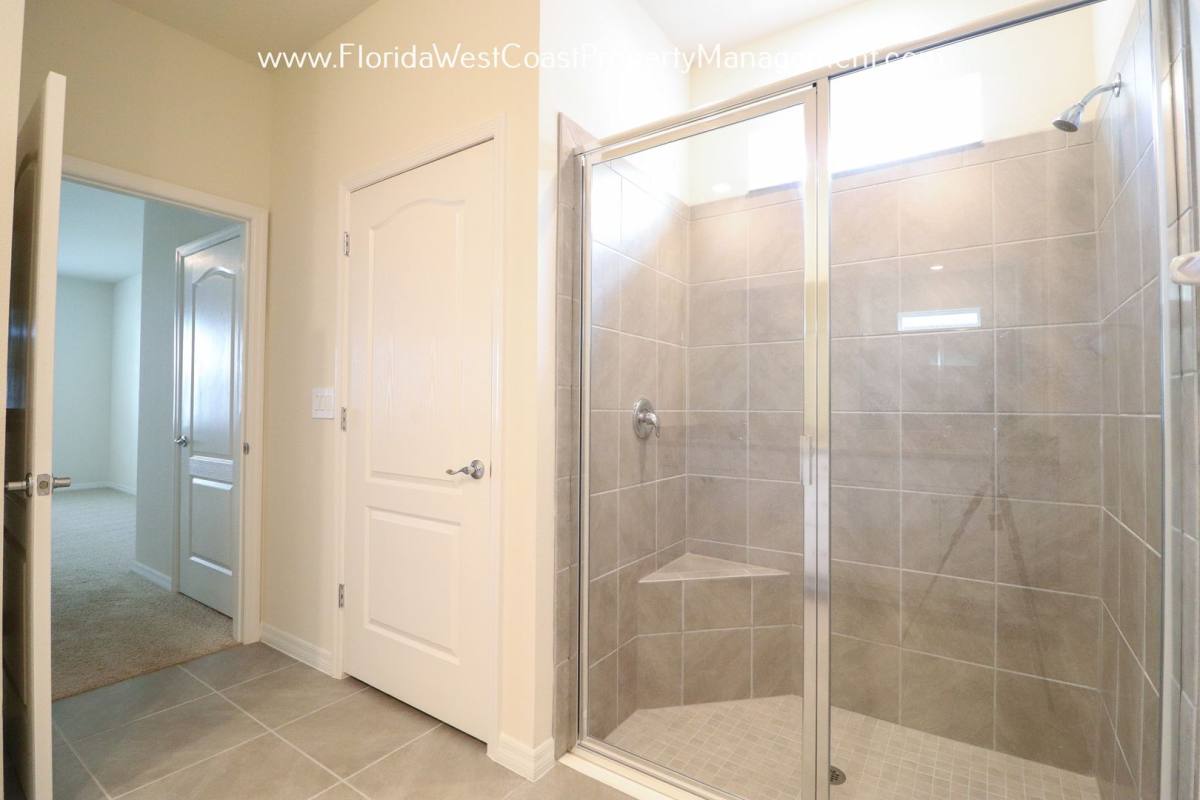 House for rent at 5819 Oak Bridge Court, Bradenton, FL 34211