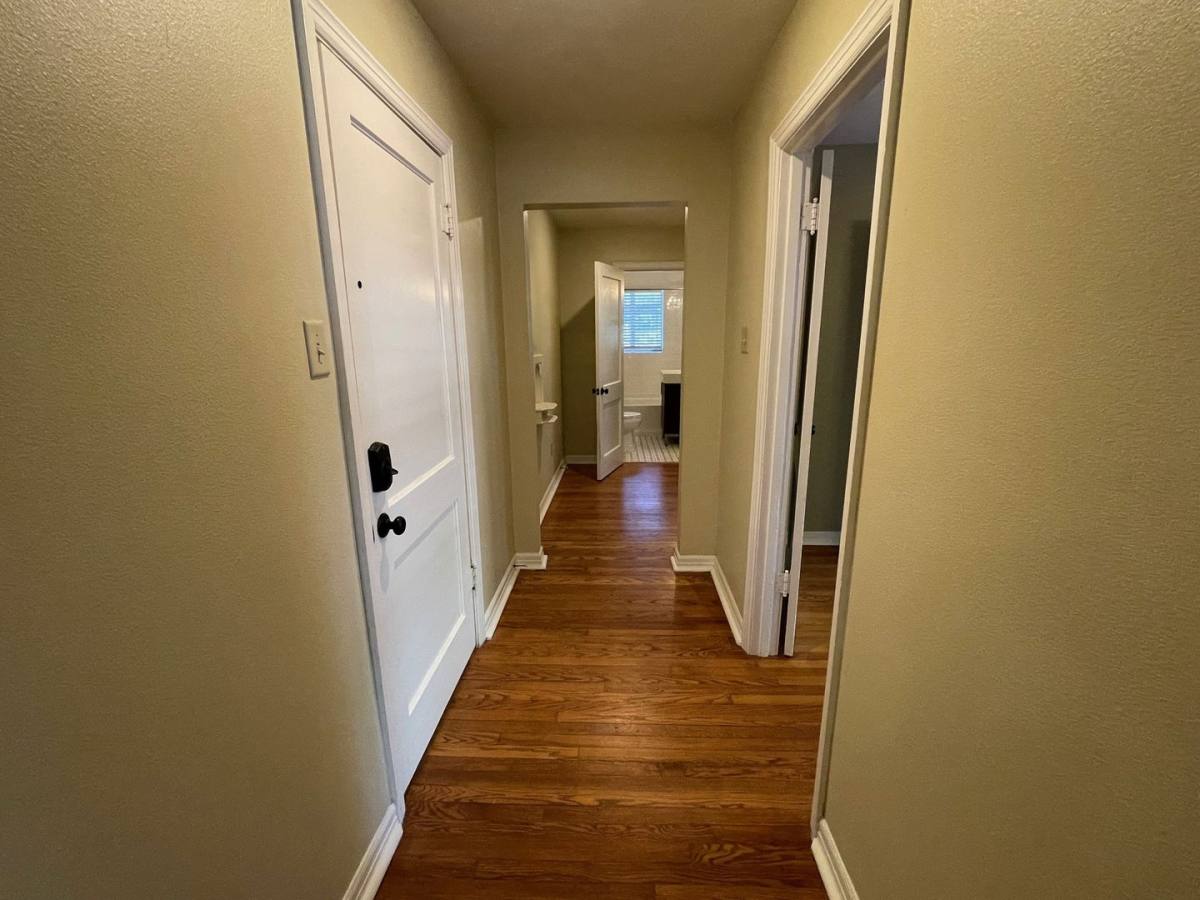 Apartment for rent at 1406 Broadway St, Little Rock, AR 72202
