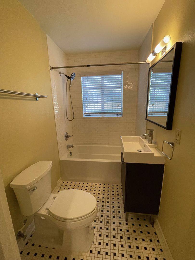 Apartment for rent at 1406 Broadway St, Little Rock, AR 72202