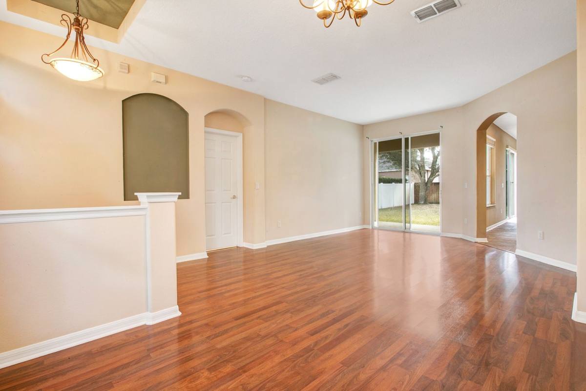 House for rent at 307 Flyrod Circle, Orlando, FL 32825