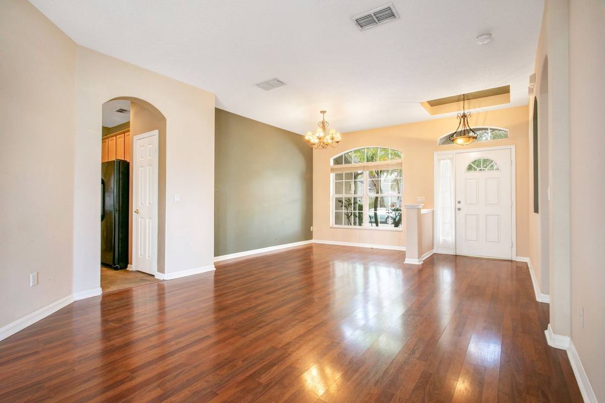 House for rent at 307 Flyrod Circle, Orlando, FL 32825