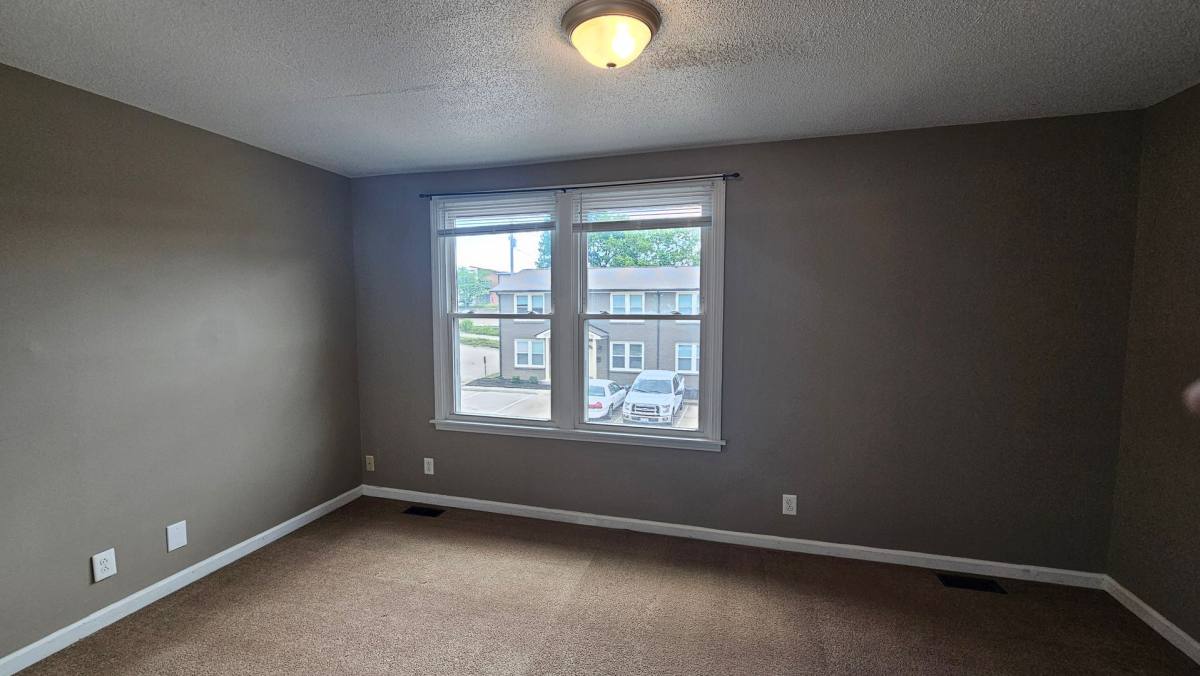 Townhouse for rent at 610 Commerce St #19, Clarksville, TN 37040