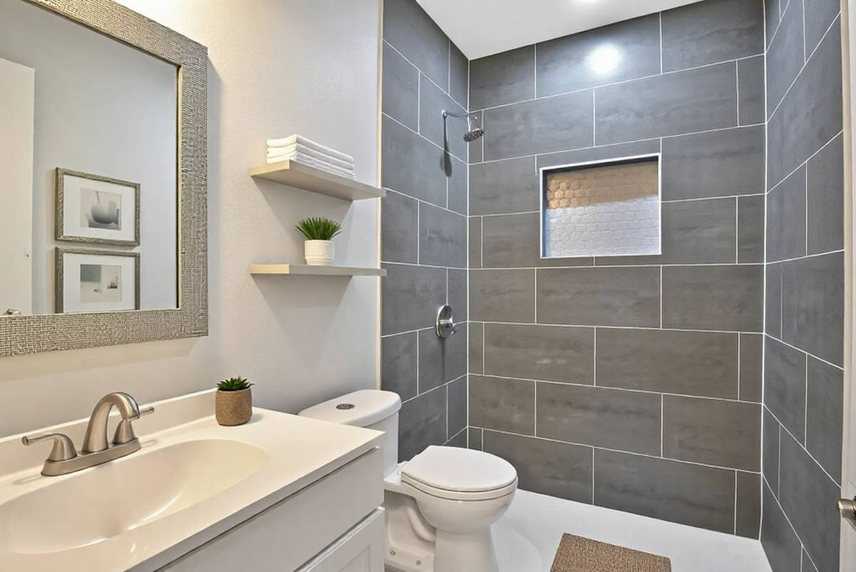 Apartment for rent at 6205 Lovett Ave, Dallas, TX 75227