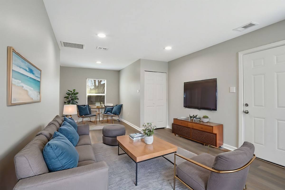 Apartment for rent at 6205 Lovett Ave, Dallas, TX 75227