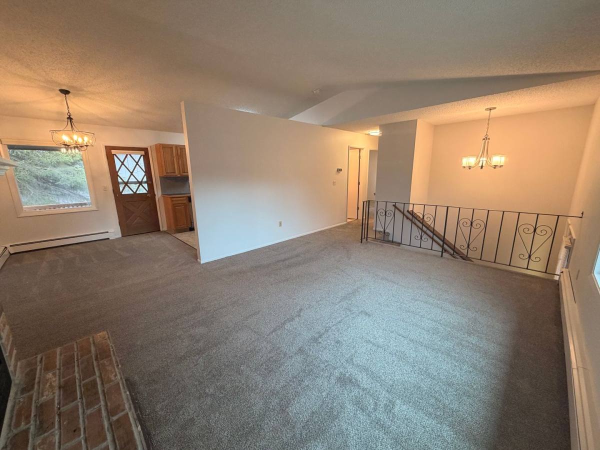House for rent at 6721 Foothill Dr, Anchorage, AK 99504