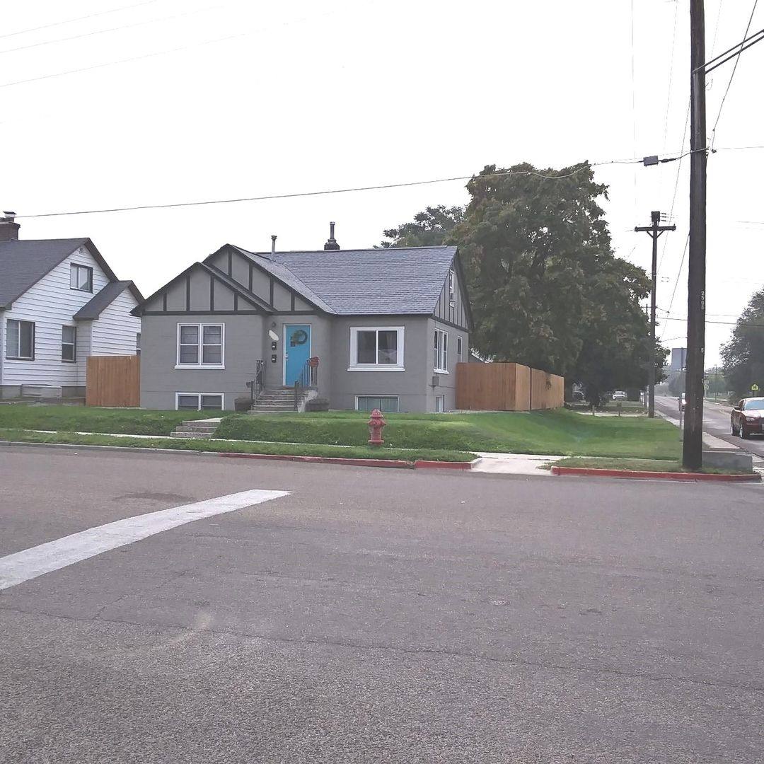Townhouse for rent at 1002 B100 Everett St, Caldwell, ID 83605
