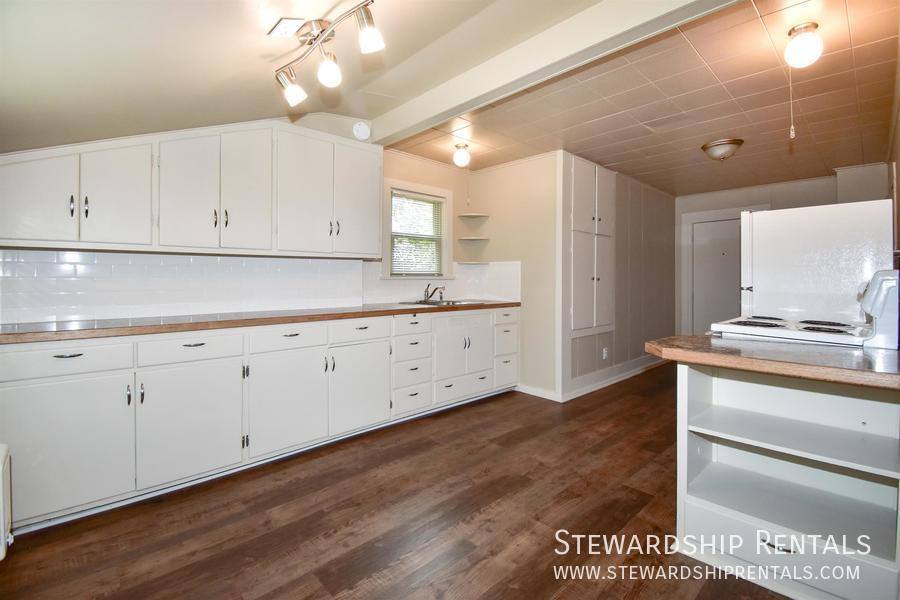 Apartment for rent at 610 E 8th #2, Eugene, OR 97401
