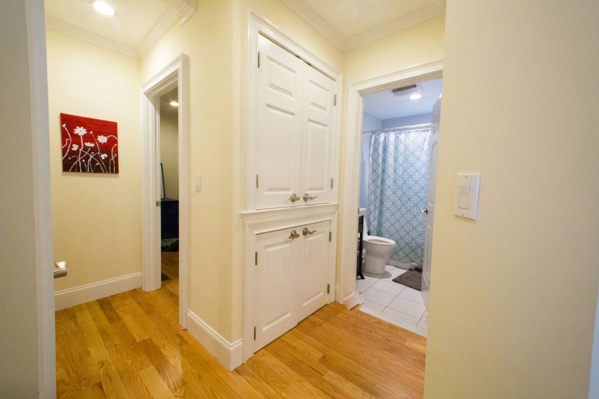 Apartment for rent at 30 Beaconsfield St #1, Brookline, MA 02445