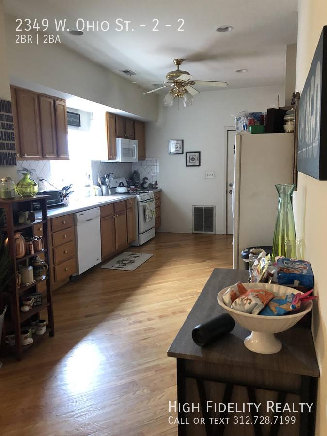 Apartment for rent at 2349 W Ohio St #2, Chicago, IL 60612