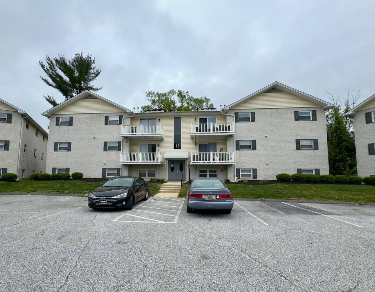 Apartment for rent at 11 Warren Lodge Court, Cockeysville, MD 21030