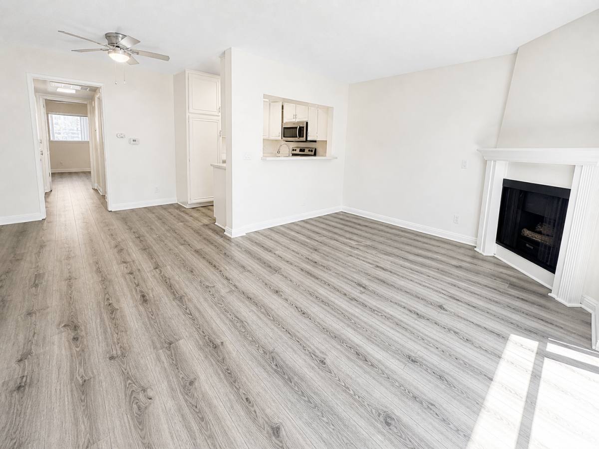 Apartment for rent at 4648 Fulton Ave, Sherman Oaks, CA 91423