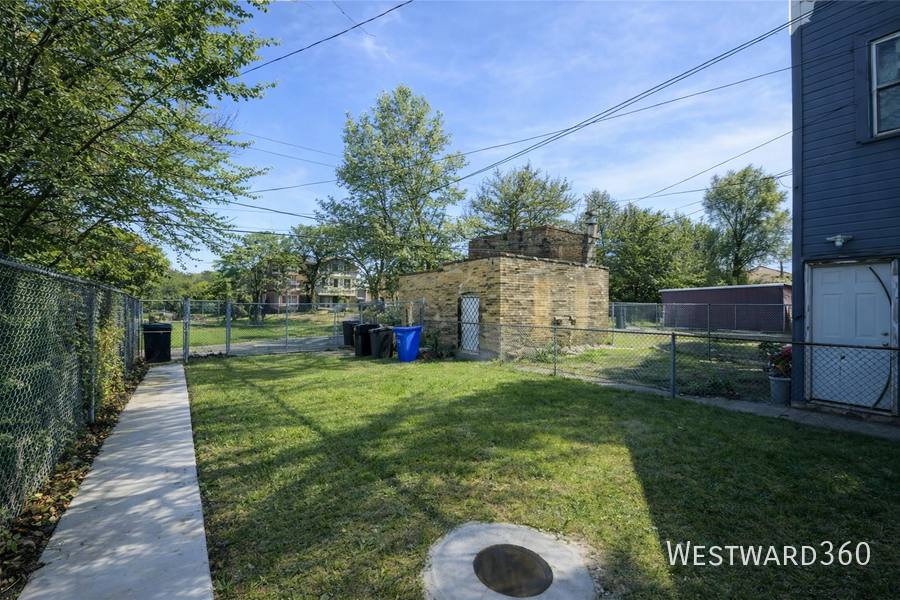 Apartment for rent at 6550 S Drexel Ave #G, Chicago, IL 60637