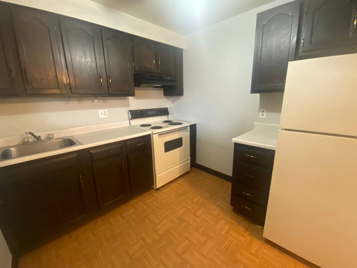 Apartment for rent at 815 Charles St, Carnegie, PA 15106