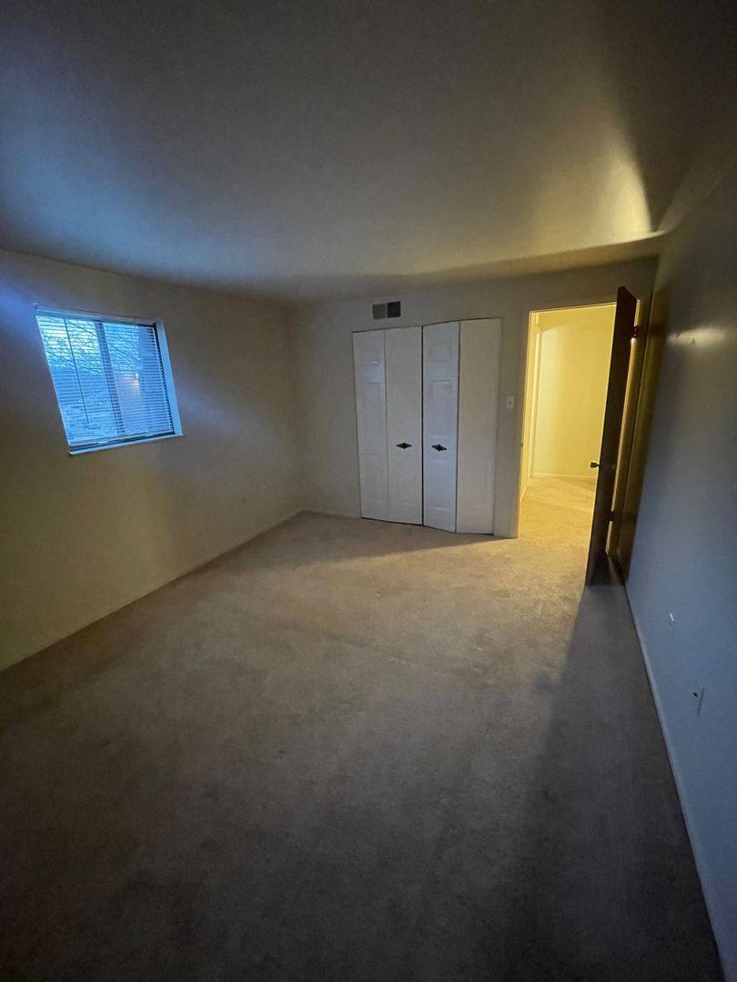Apartment for rent at 815 Charles St, Carnegie, PA 15106