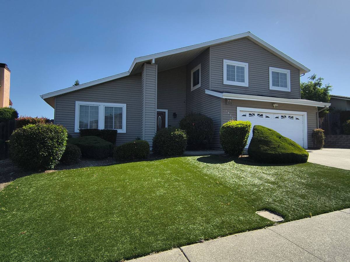 House for rent at 1973 Redwood Rd, Hercules, CA 94547