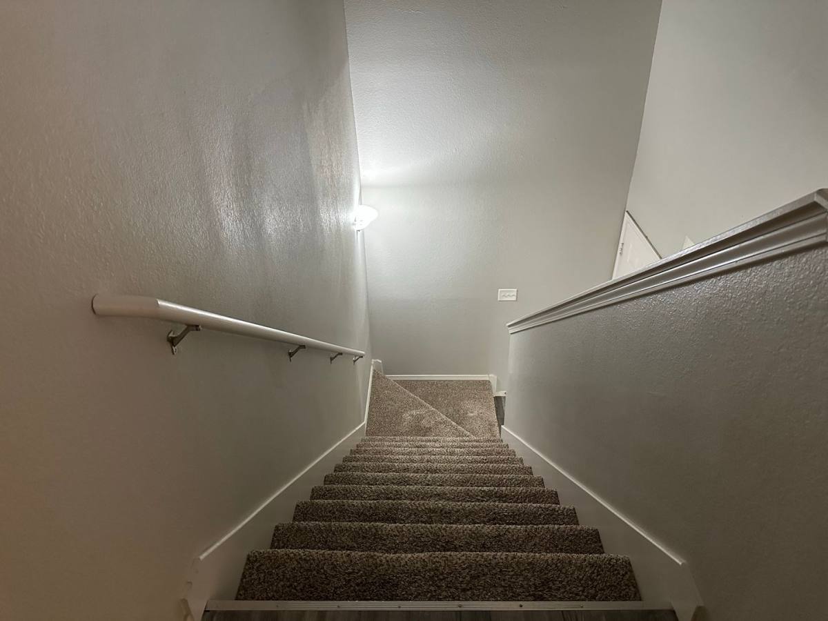 Townhouse for rent at 2921 Old Greenwood Rd - Building 1 #13, Fort Smith, AR 72903