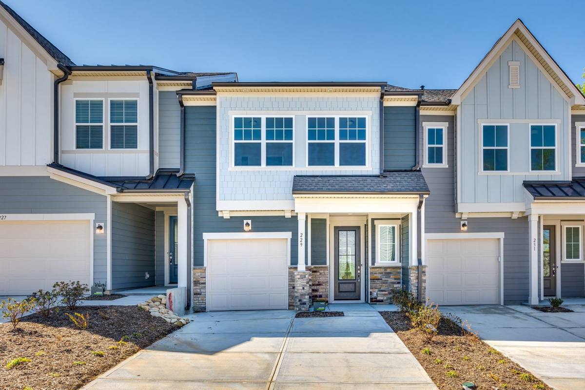 Townhouse for rent at 229 Brooks Springs Dr, Fort Mill, SC 29708