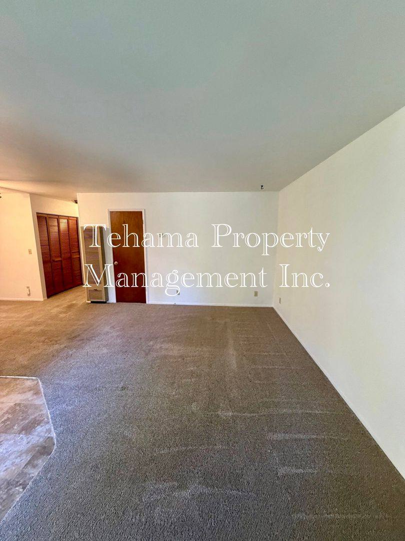 Apartment for rent at 1527 Lincoln St, Red Bluff, CA 96080