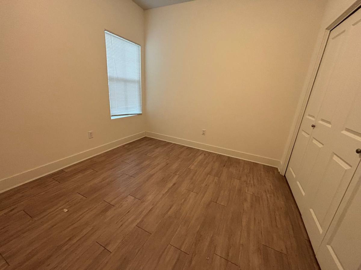 Apartment for rent at 1717 19 Hickory Creek, Wichita, KS 67235