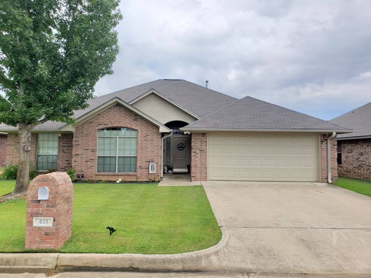 House for rent at 441 Maggie Cr, Flint, TX 75762