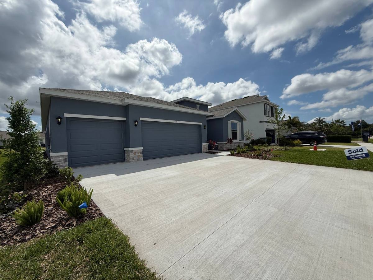 House for rent at 316 158th St E, Parrish, FL 34219