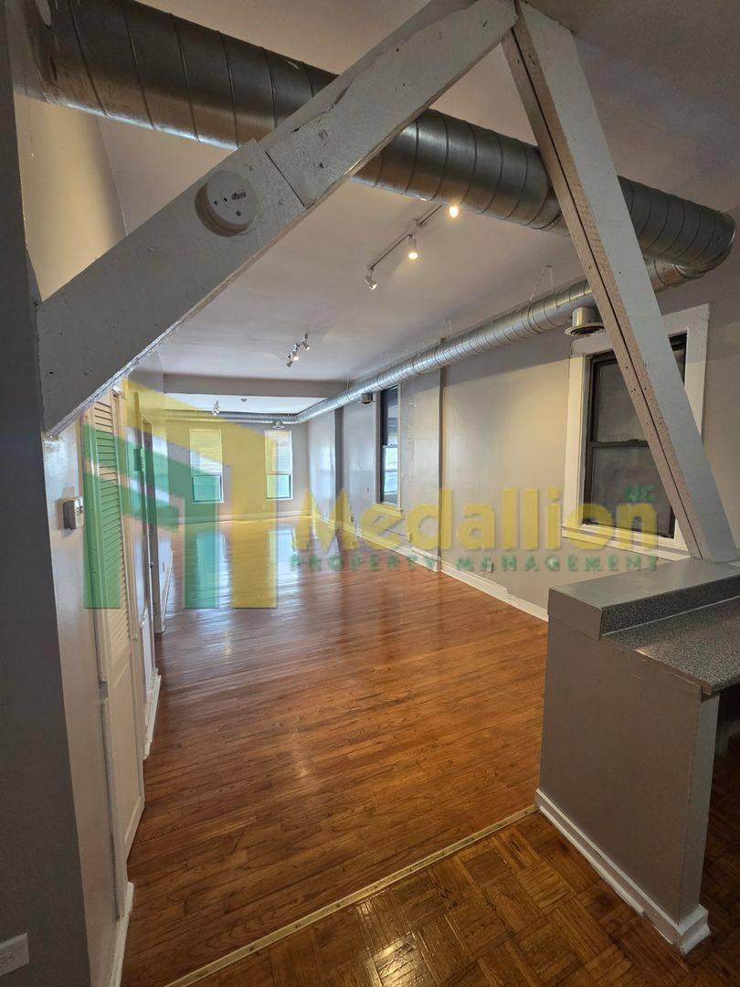 Apartment for rent at 1875 1877 N Milwaukee Ave, Chicago, IL 60647