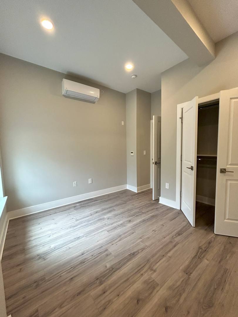 Apartment for rent at 94-98 W Main St, Somerville, NJ 08876