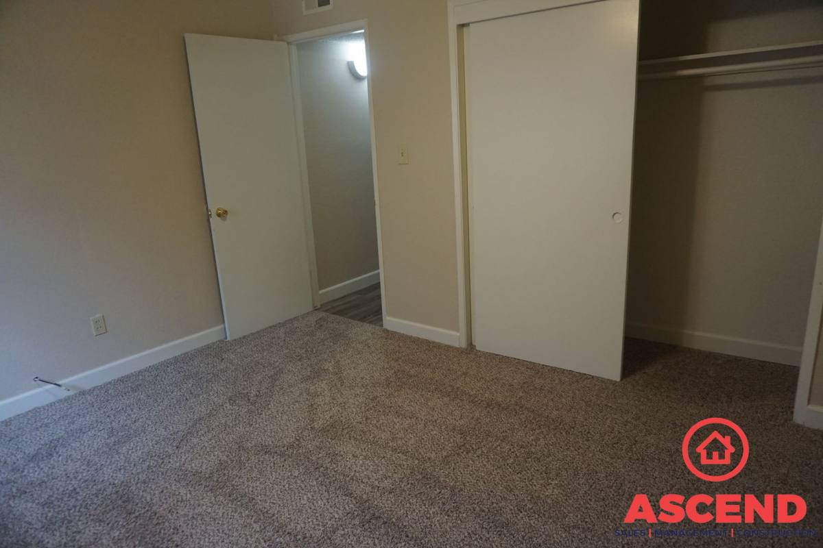 Apartment for rent at 2921 La Costa St, Bakersfield, CA 93306