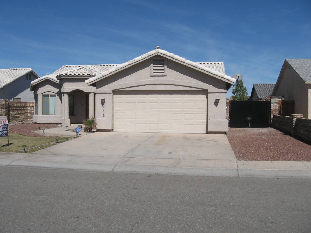 House for rent at 10204 E 37th St, Yuma, AZ 85365