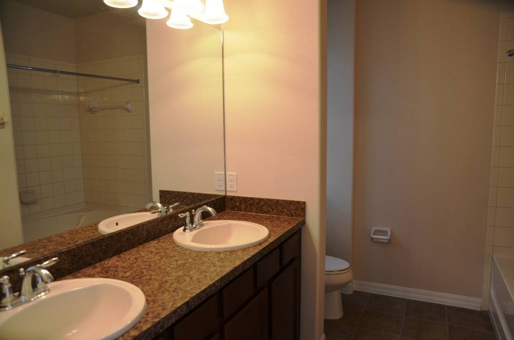 House for rent at 7480 Azalea Cove Circle, Orlando, FL 32807