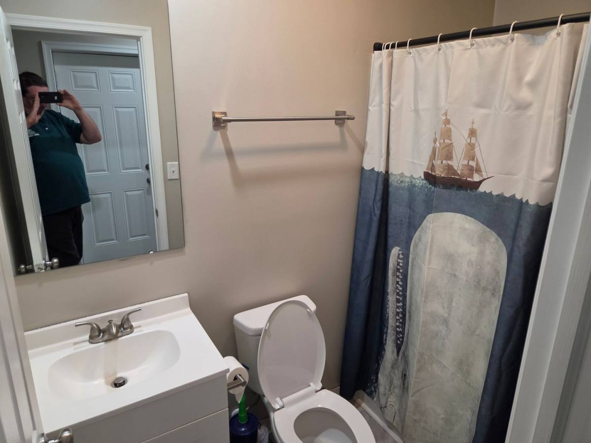 Townhouse for rent at 8 W 20th St, Wilmington, DE 19802