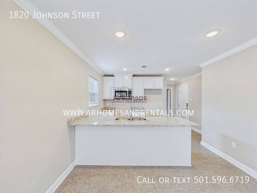 House for rent at 1820 Johnson St, Little Rock, AR 72204