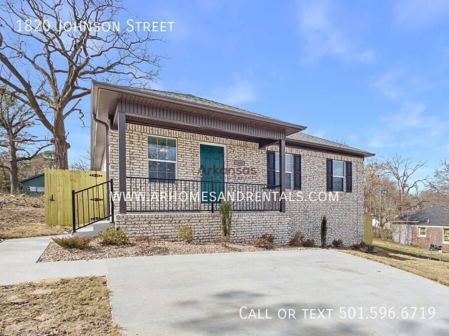 House for rent at 1820 Johnson St, Little Rock, AR 72204
