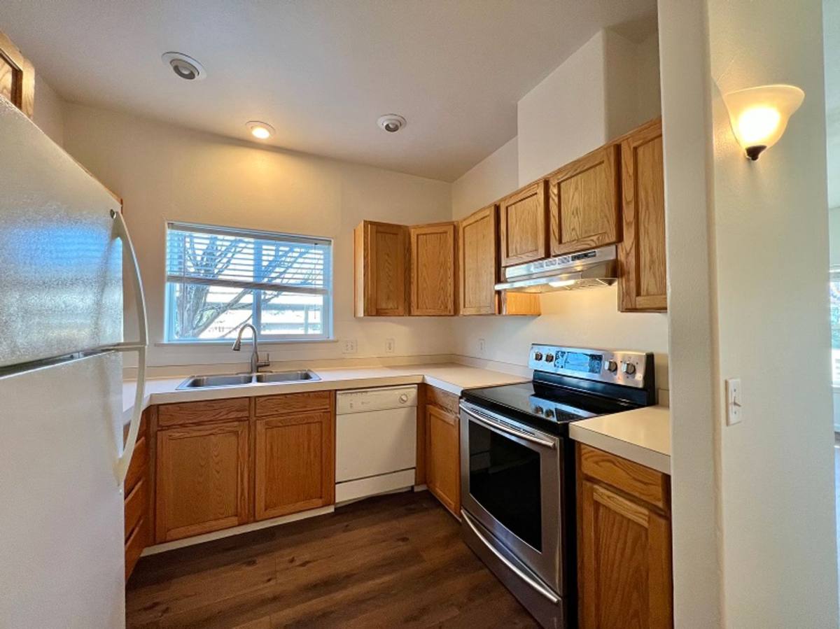 Apartment for rent at 1540 Pueblo Avenue, Units A-N, Napa, CA 94558
