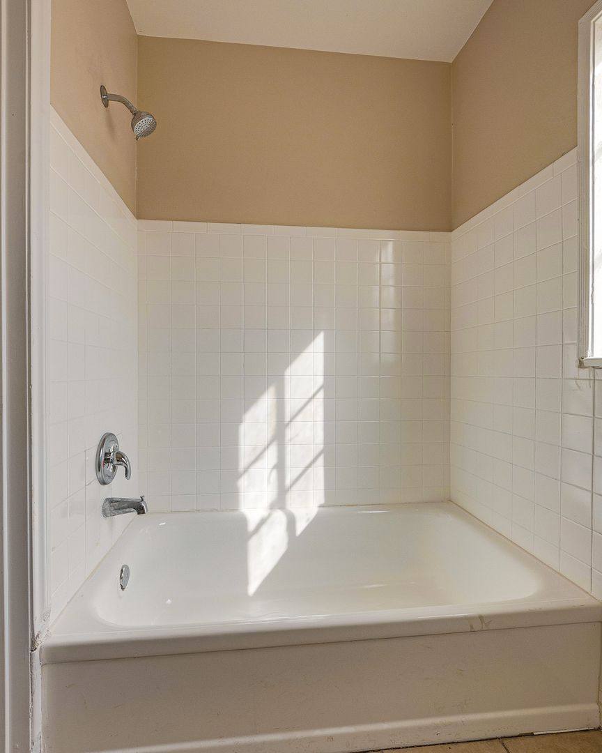 Apartment for rent at 914 S 4th St #2, Las Vegas, NV 89101