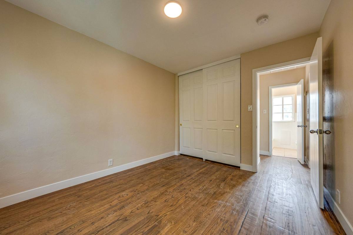 Apartment for rent at 914 S 4th St #2, Las Vegas, NV 89101