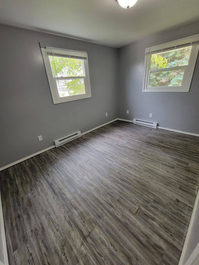 Apartment for rent at 1617 Freedom Rd, Little Chute, WI 54140