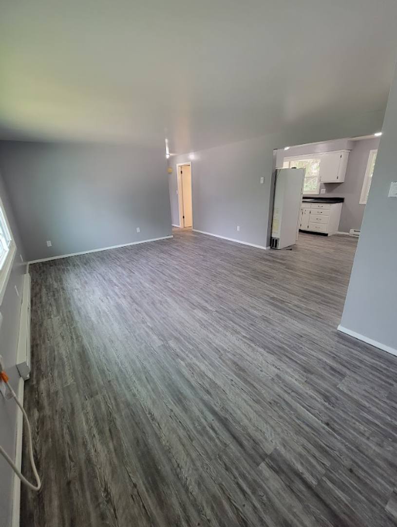 Apartment for rent at 1611 Freedom Rd, Little Chute, WI 54140