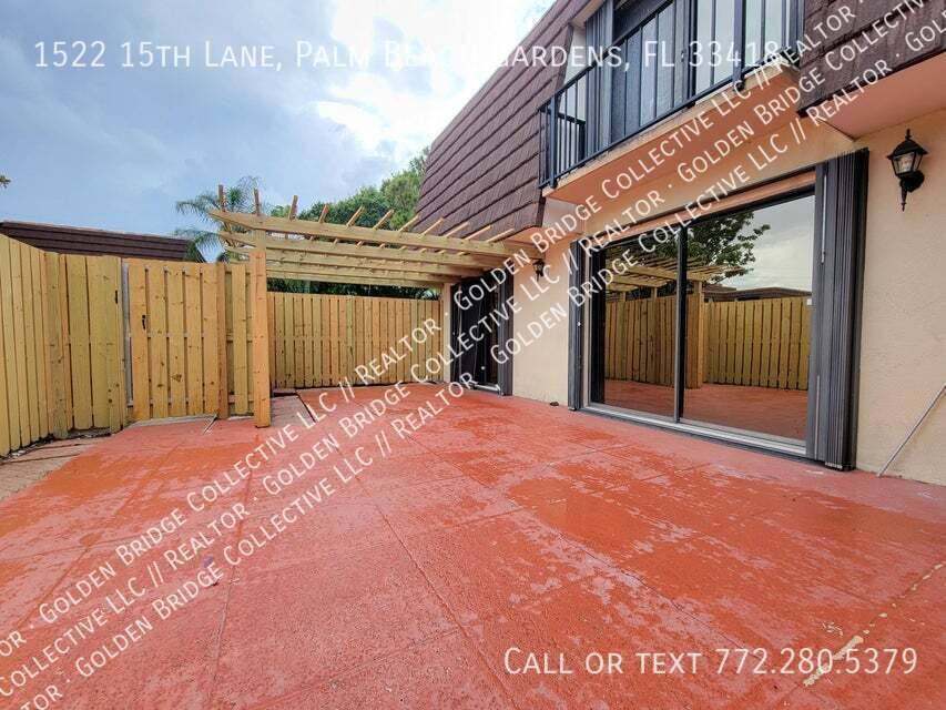 Townhouse for rent at 1522 15th Lane, Palm Beach Gardens, FL 33418